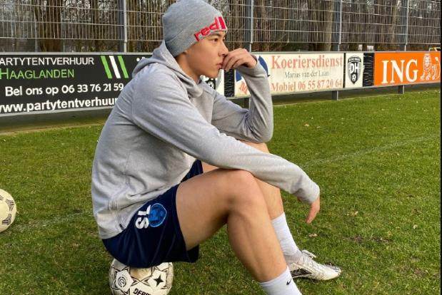 开云体育中国官方网站-李嗣镕：身体素质与欧洲球员持平 优势是动脑踢球